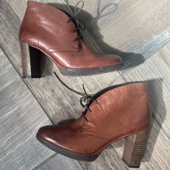 Paul Green leather lace up booties - Picture 7 of 11